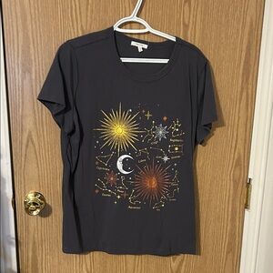 Maurices Dark Gray Celestial Short Sleeve Tee